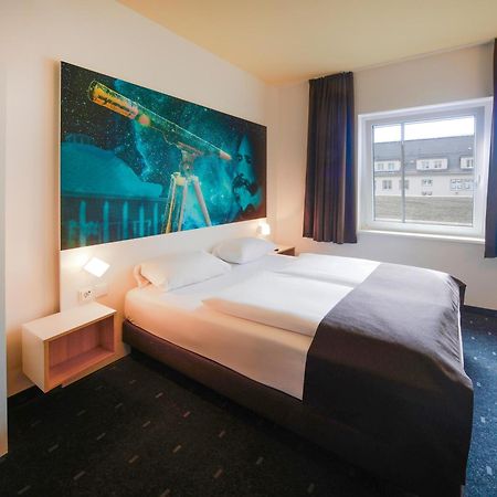 B&B Hotel Jena Bagian luar foto