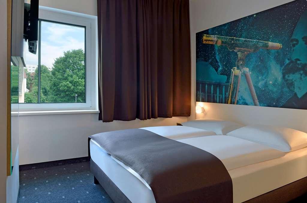 B&B Hotel Jena Ruang foto