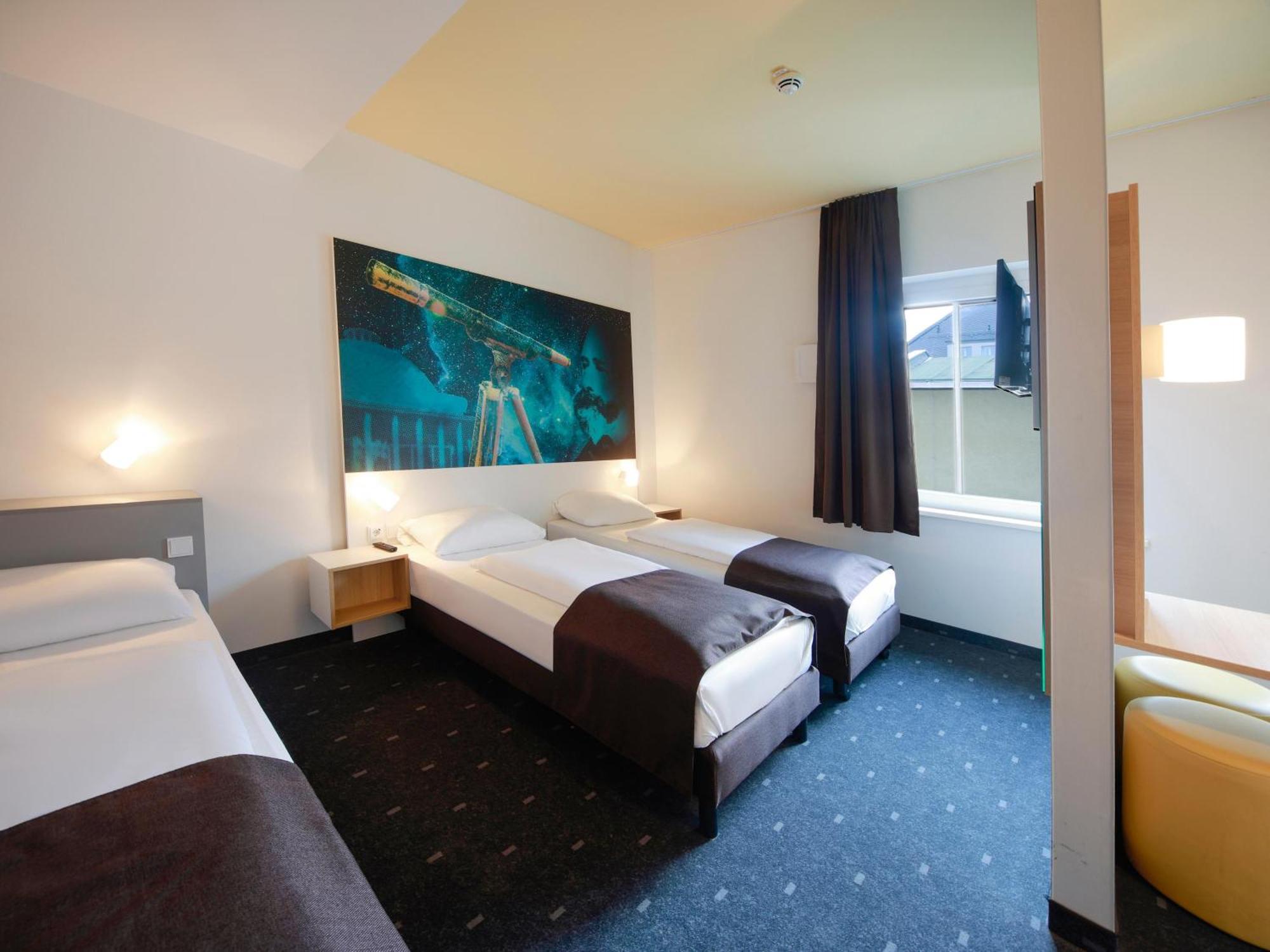 B&B Hotel Jena Bagian luar foto