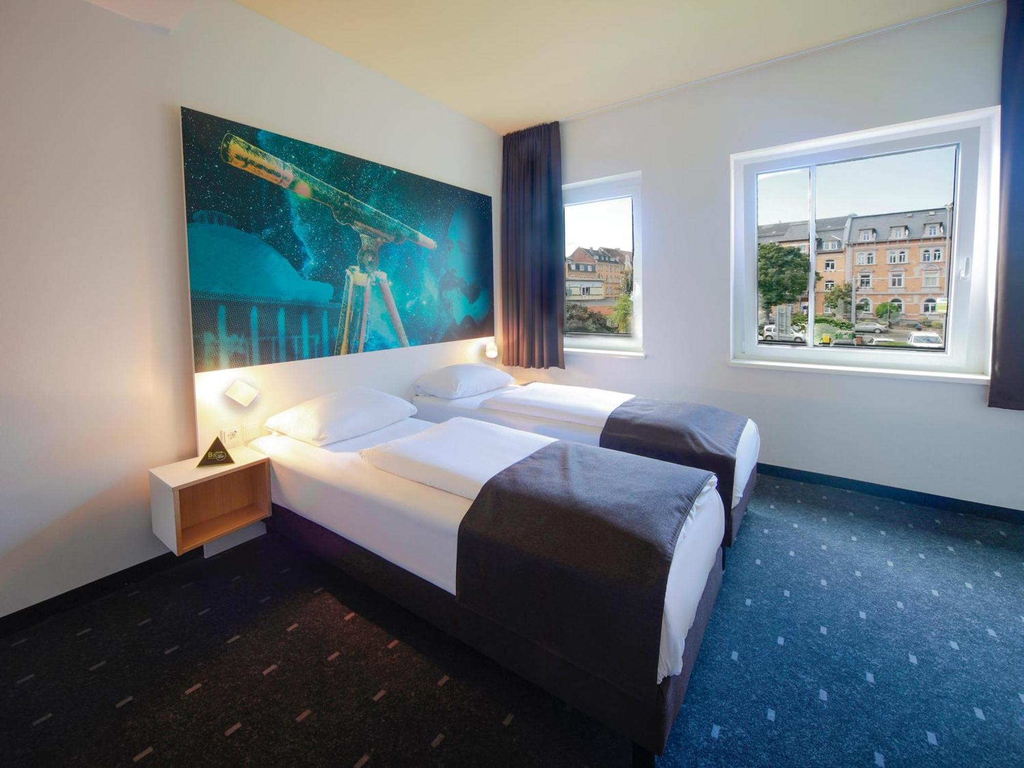 B&B Hotel Jena Bagian luar foto